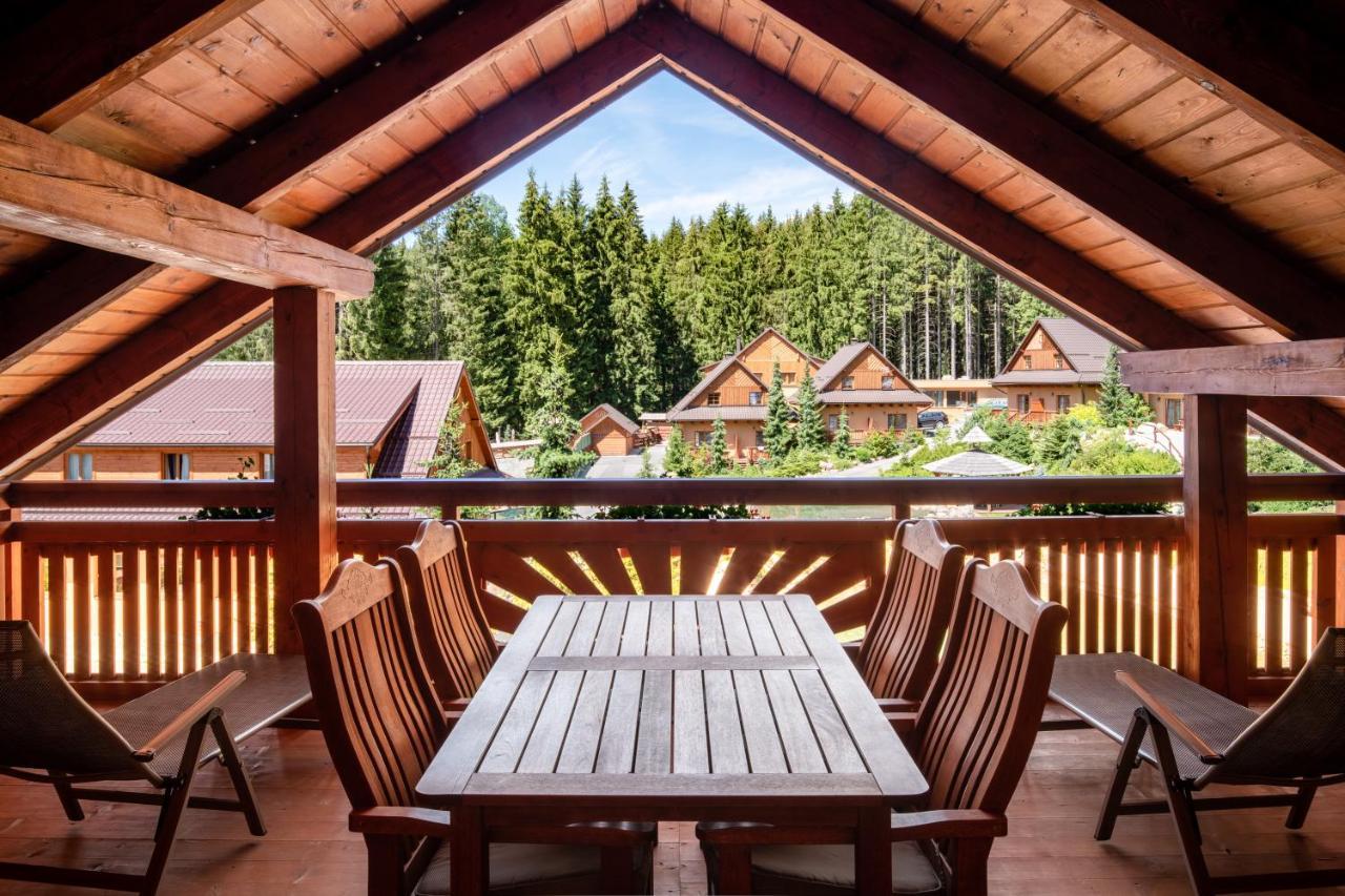 Wellness Hotel Ondrasuv Dvur Bila  Eksteriør billede